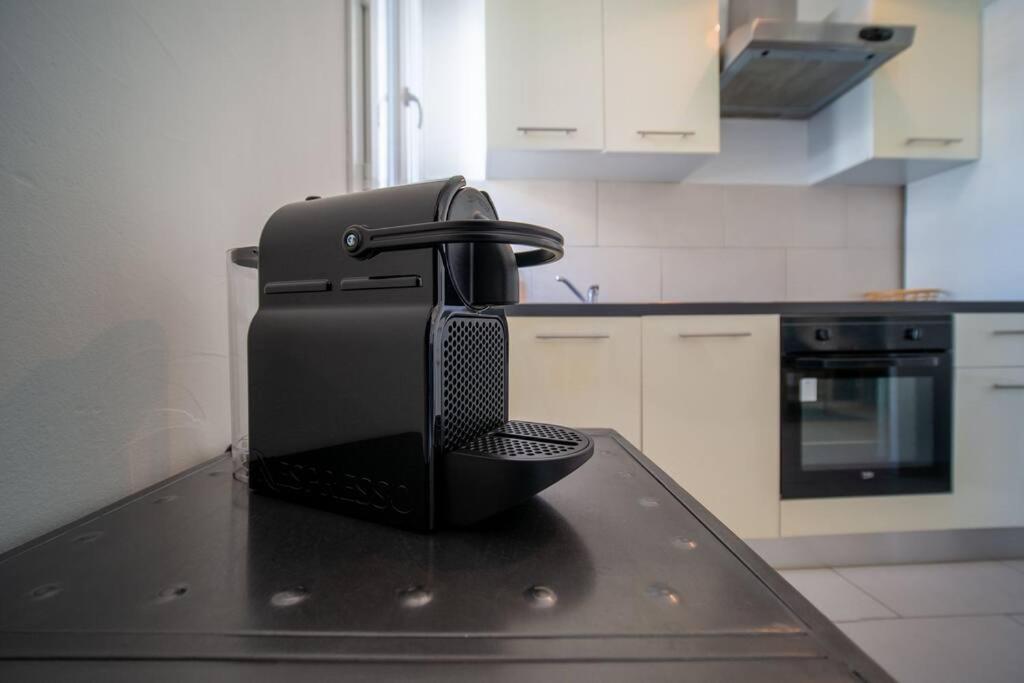 Appartement Tout Equipe Balcon 4 Pers St Charles Марсель Экстерьер фото